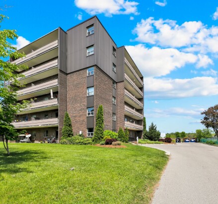 Skyline Living 148 Concession 2 Bed 1 Bath5