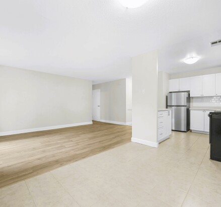 Skyline Living 17 Barker 1 Bed 1 Bath15