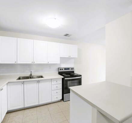 Skyline Living 17 Barker 1 Bed 1 Bath18