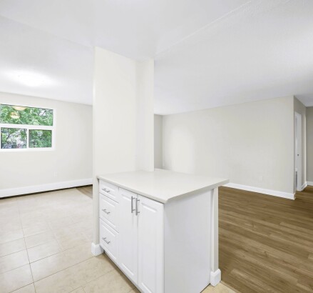 Skyline Living 17 Barker 1 Bed 1 Bath24