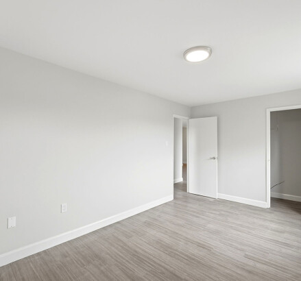 Skyline Living 185 Berkshire Building Unit 406 27
