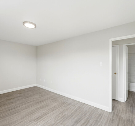 Skyline Living 185 Berkshire Building Unit 406 28