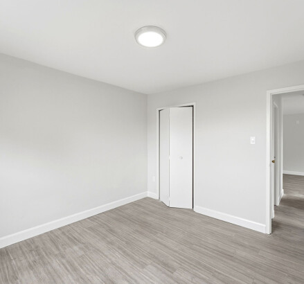 Skyline Living 185 Berkshire Building Unit 406 34
