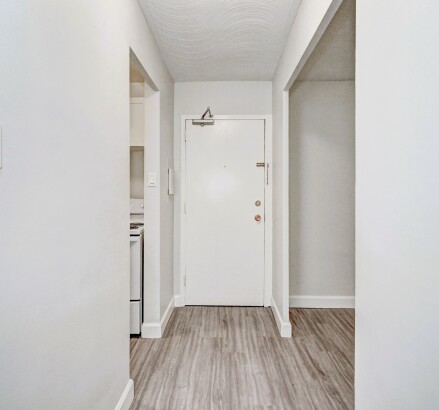 Skyline Living 26 Willow Rd 1 Bed 1 Bath2
