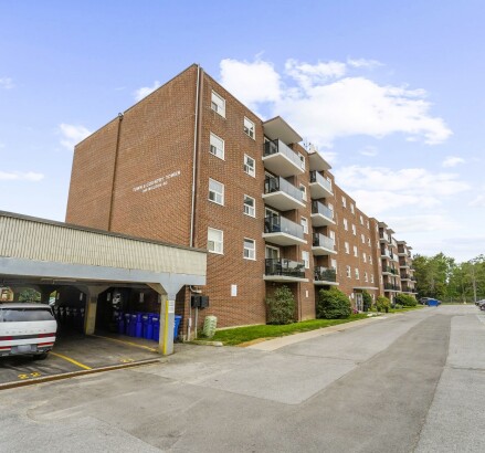 Skyline Living 265 Wilson Rd Exteriors 1