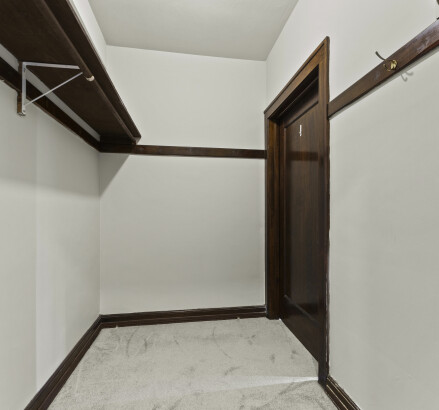 Skyline Living 274 Giles Unit 31017