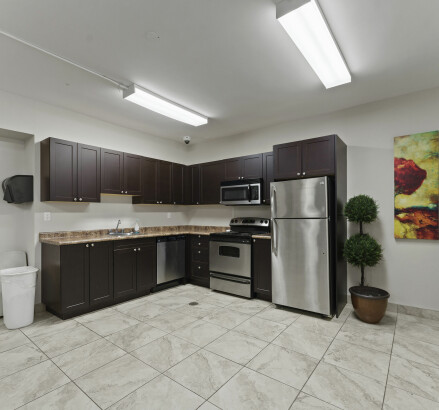 Skyline Living 274 Giles Unit 3104
