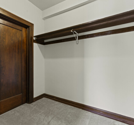 Skyline Living 274 Giles Unit 3109