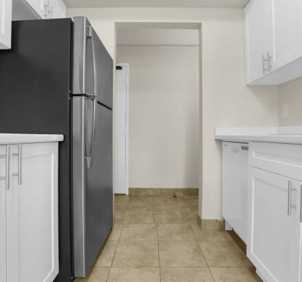 Skyline Living 300 Sherk St 2 Bed 1 Bath 13 EDITED