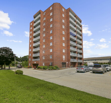 Skyline Living 300 Sherk St 2 Bed 1 Bath 2