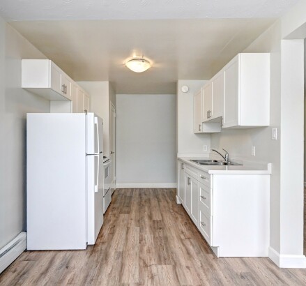 Skyline Living 310 Clyde 2 Bed 1 Bath40