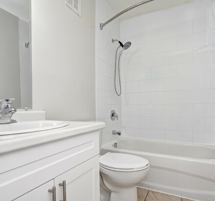 Skyline Living 310 Clyde 2 Bed 1 Bath42