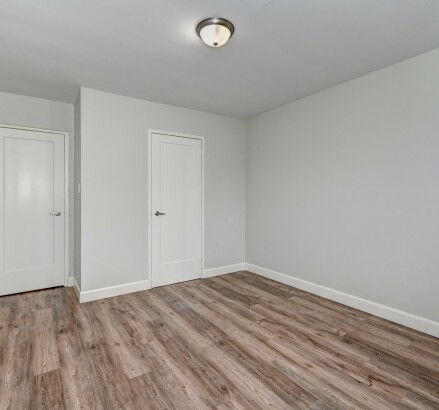 Skyline Living 310 Clyde 2 Bed 1 Bath48