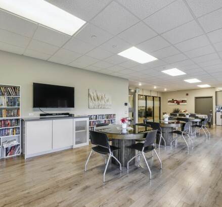 Skyline Living 325 Lakeview Dr Photography 36