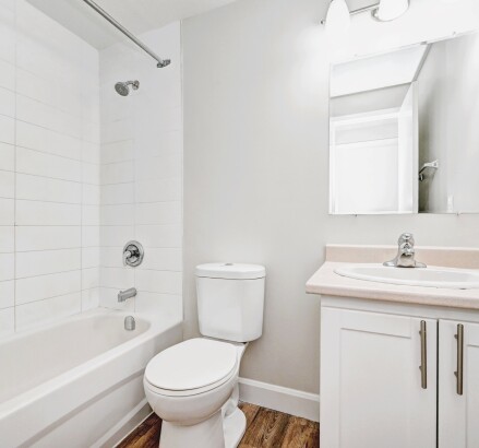 Skyline Living 35 Flamingo 2 Bed 1 Bath32