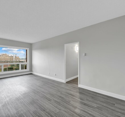Skyline Living 351 369 London 2 Bed 2 Bath11
