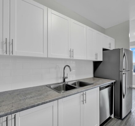 Skyline Living 351 369 London 2 Bed 2 Bath18