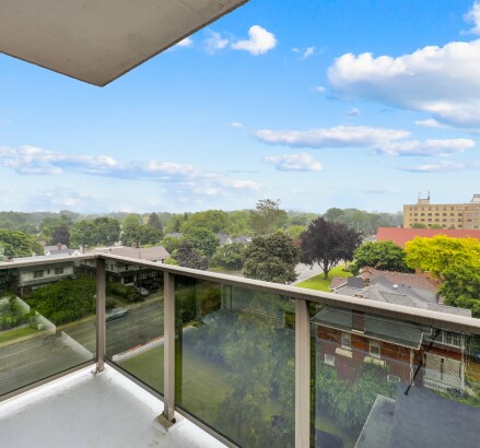 Skyline Living 351 369 London 2 Bed 2 Bath33