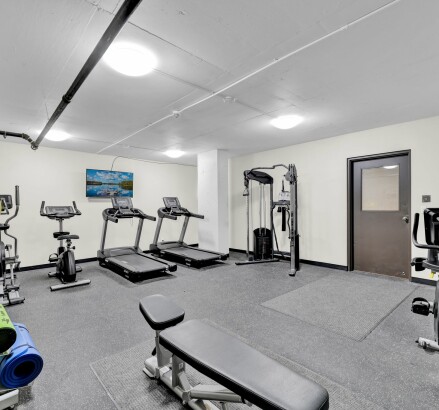 Skyline Living 351 369 London 2 Bed 2 Bath34