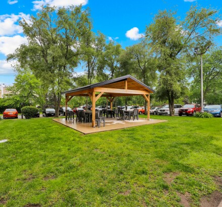Skyline Living 351 369 London 2 Bed 2 Bath36