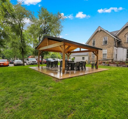 Skyline Living 351 369 London 2 Bed 2 Bath37