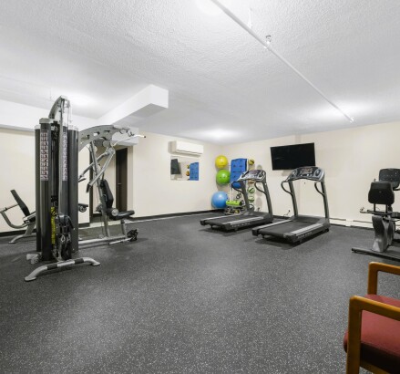 Skyline Living 3915 Portage Rd unit 402 29