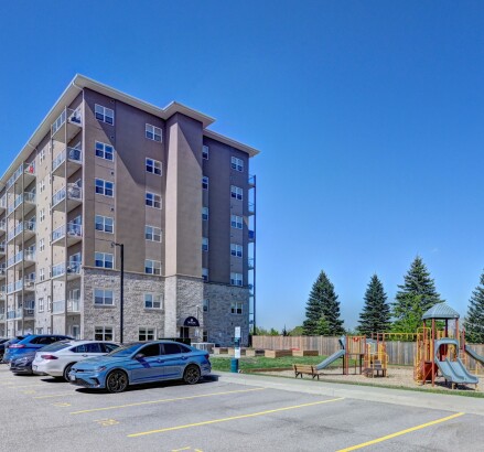 Skyline Living 555 Park Exteriors10