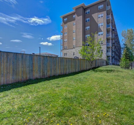 Skyline Living 555 Park Exteriors20
