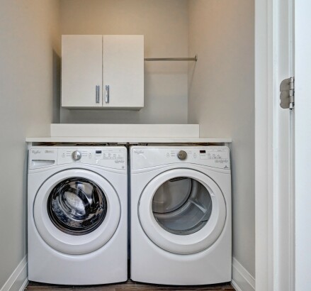 Skyline Living 555 Park Unit 41410