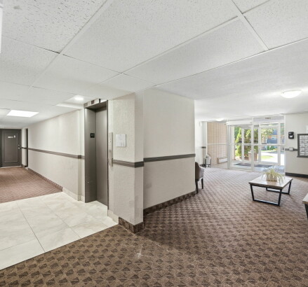 Skyline Living 564 Durham Crescent Exterior and Amenities 06