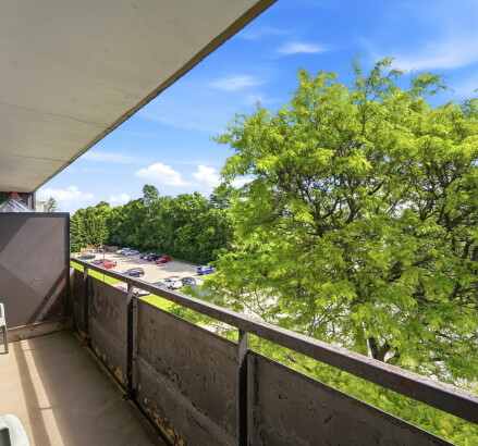 Skyline Living 564 Durham Crescent Unit 564 08