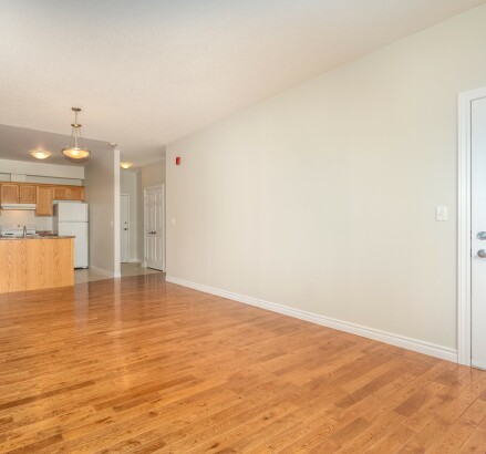 Skyline Living 570 Notre Dame 2 Bed 2 Bath3