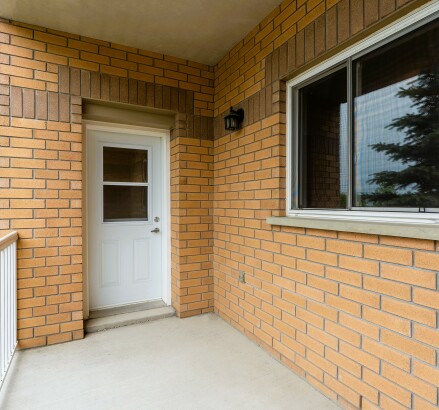 Skyline Living 570 Notre Dame 2 Bed 2 Bath6