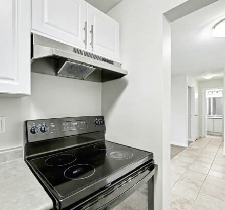 Skyline Living 645 Village Green Ave Photography 10