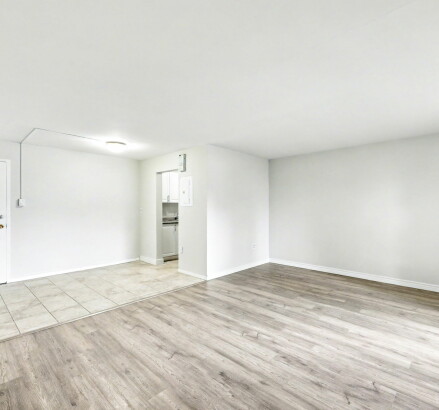 Skyline Living 645 Village Green Ave Photography 6