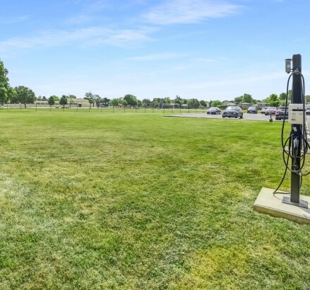 Skyline Living 7030 Casey Exteriors and Amenities21