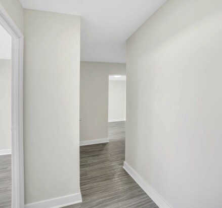 Skyline Living 7030 Casey Unit 31015