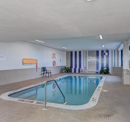 Skyline Living 737 Ouellette Ave Photography 54