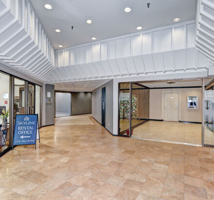 Skyline Living 737 Ouellette Ave Photography 5