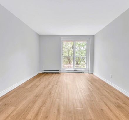 Skyline Living 810 Castell 1 Bed 1 Bath2