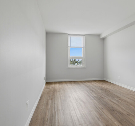 Skyline Living 8325 Riverside Dr. E Unit 501 18