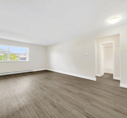 Skyline Living 955 10th St E 108 Photography 21