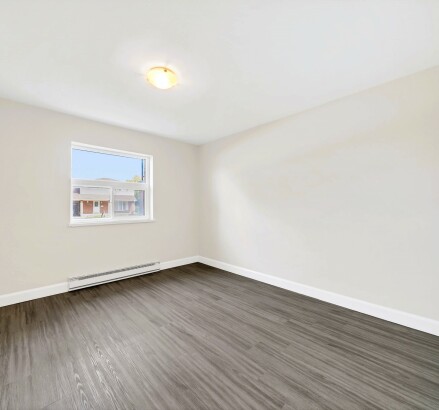 Skyline Living 955 10th St E 108 Photography 31