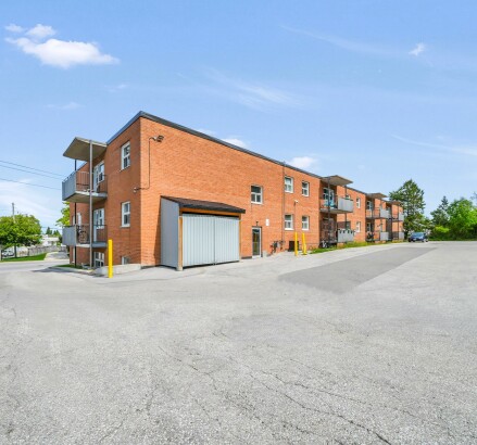 Skyline Living 955 10th St E 108 Photography 38