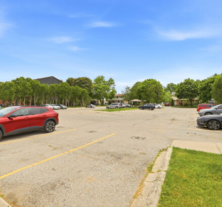 Skyline Living 99 Cartier Rd Exterior and Amenities 18 v2