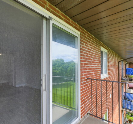 Skyline Living 99 Cartier Rd Unit 234 08 v2
