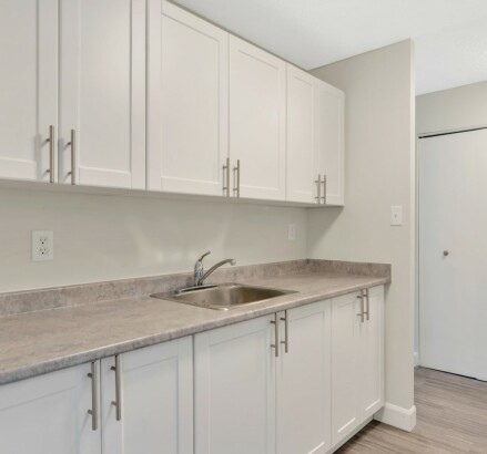 Skyline Living 99 Thomas Street 2 Bed 1 Bath 10