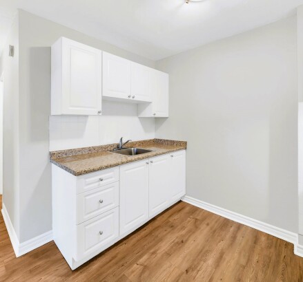 Skyline Living 995 16th St E 201 Photography 16