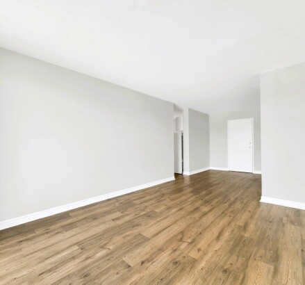 Skyline Living 995 16th St E 201 Photography 20