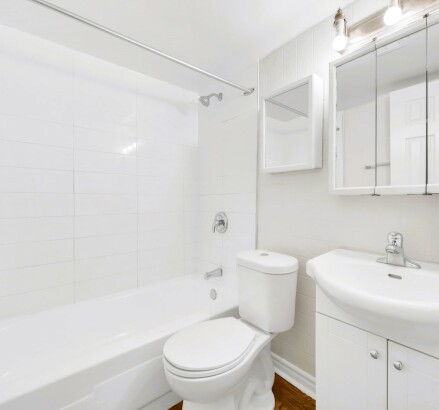 Skyline Living 995 16th St E 201 Photography 25